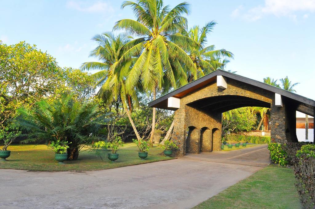 Koggala Beach Hotel Exterior photo